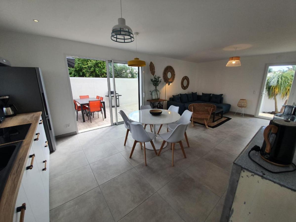 Le Clos Des Baigneurs Dolus de Oleron Bagian luar foto