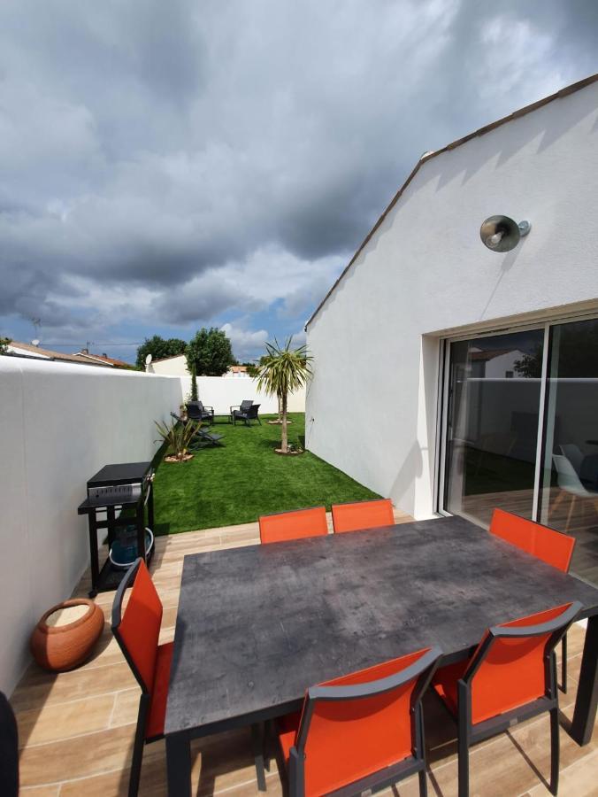 Le Clos Des Baigneurs Dolus de Oleron Bagian luar foto