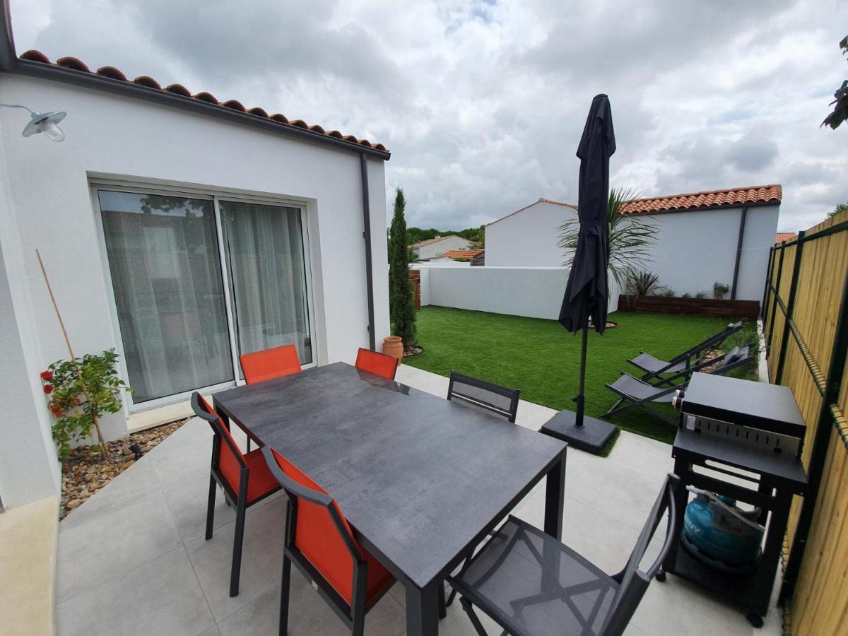 Le Clos Des Baigneurs Dolus de Oleron Bagian luar foto