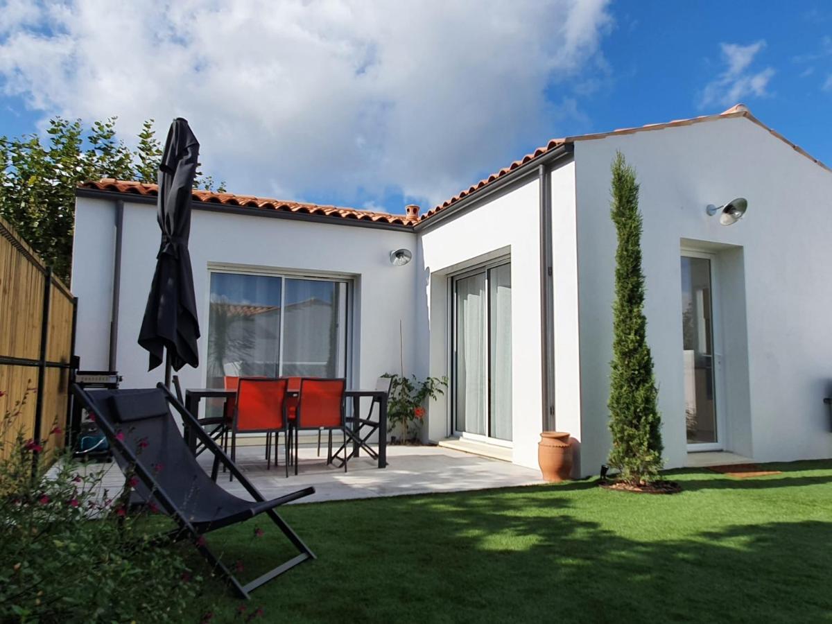 Le Clos Des Baigneurs Dolus de Oleron Bagian luar foto