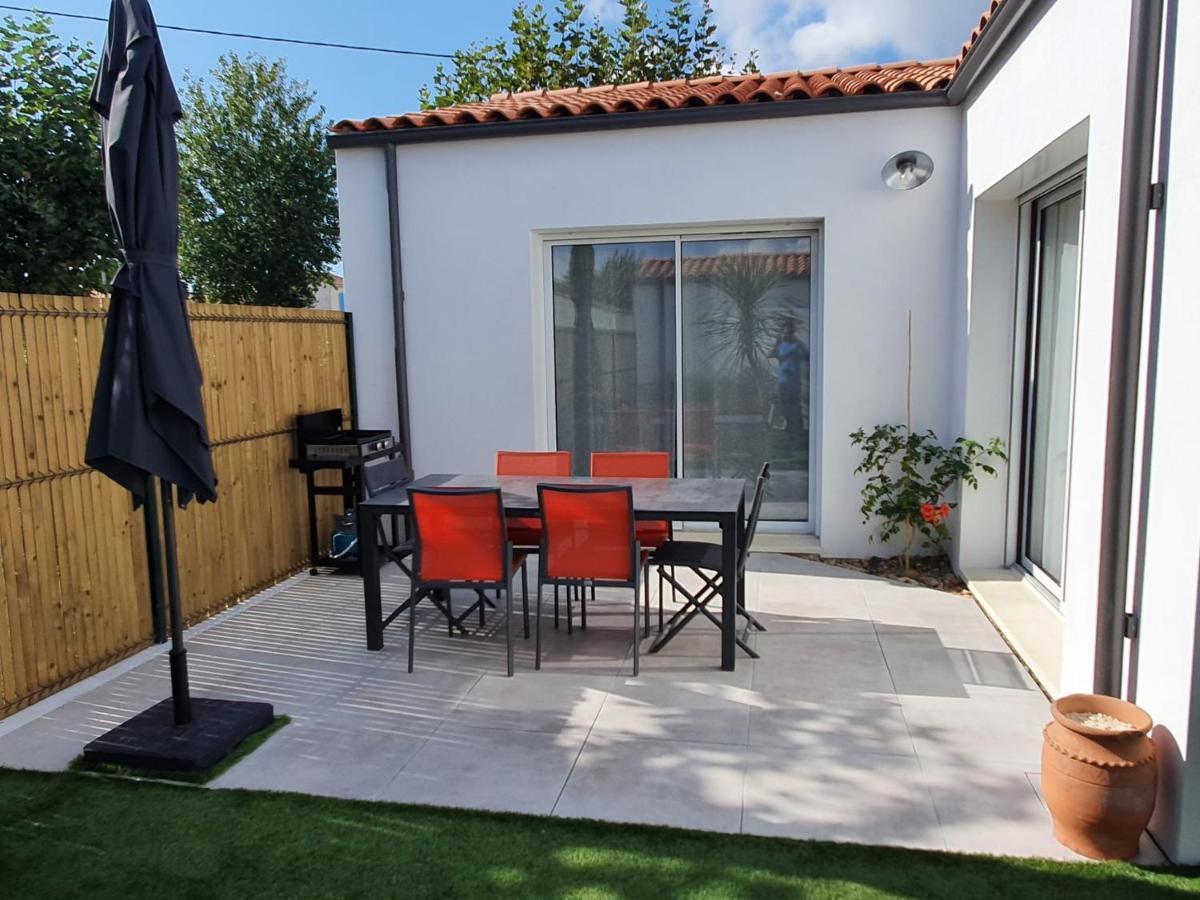 Le Clos Des Baigneurs Dolus de Oleron Bagian luar foto